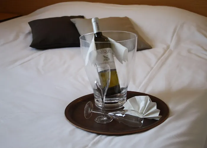 호텔 Greet Castres 삭스