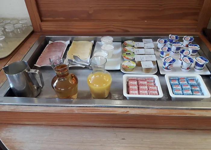 호텔 Greet Castres 3*