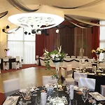 Hotel Greet Castres 3*