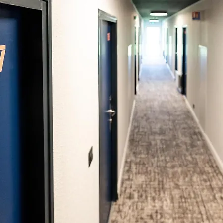 Greet Castres Hotel 3*