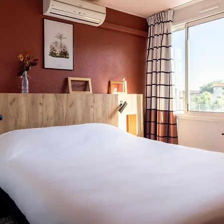 Hotel Greet Castres Saix