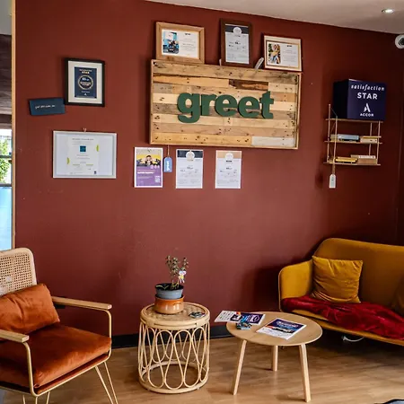 Otel Greet Castres Saix (Tarn)