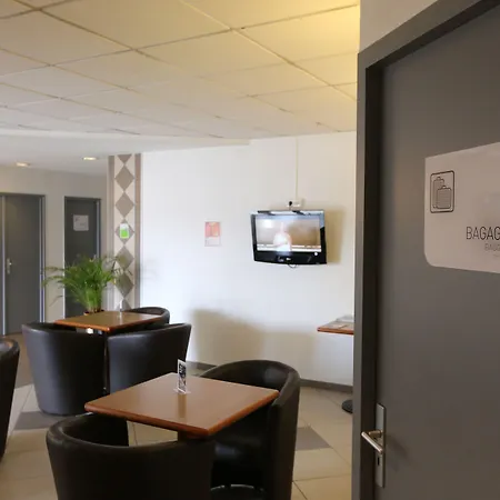 Greet Castres Otel 3*