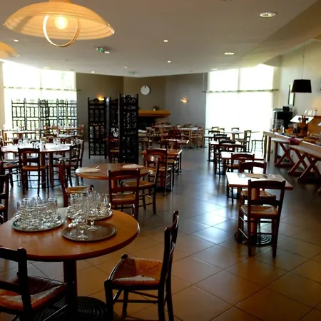 Otel Greet Castres Saix (Tarn)