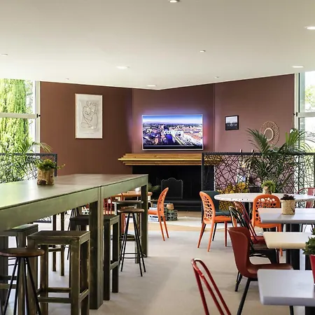 Greet Castres Hotel 3*