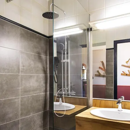 Hotel Greet Castres Saix (Tarn)