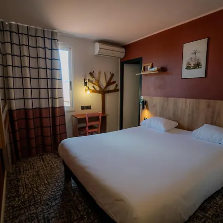 Hotel Greet Castres Saix (Tarn)