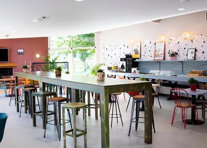 Otel Greet Castres Saix (Tarn)