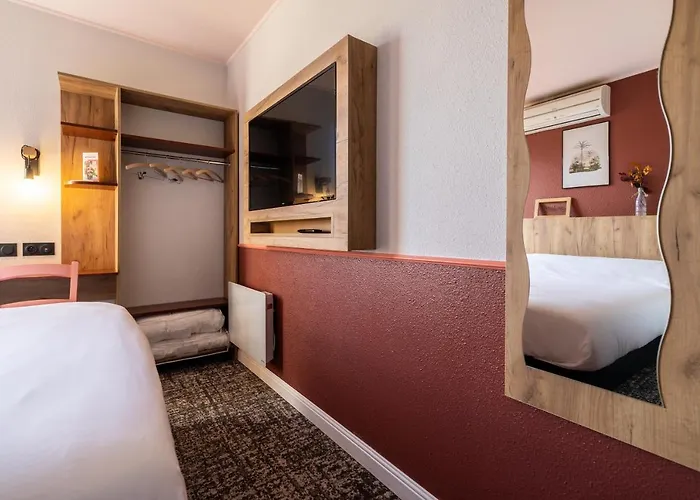 Greet Castres 3* 삭스